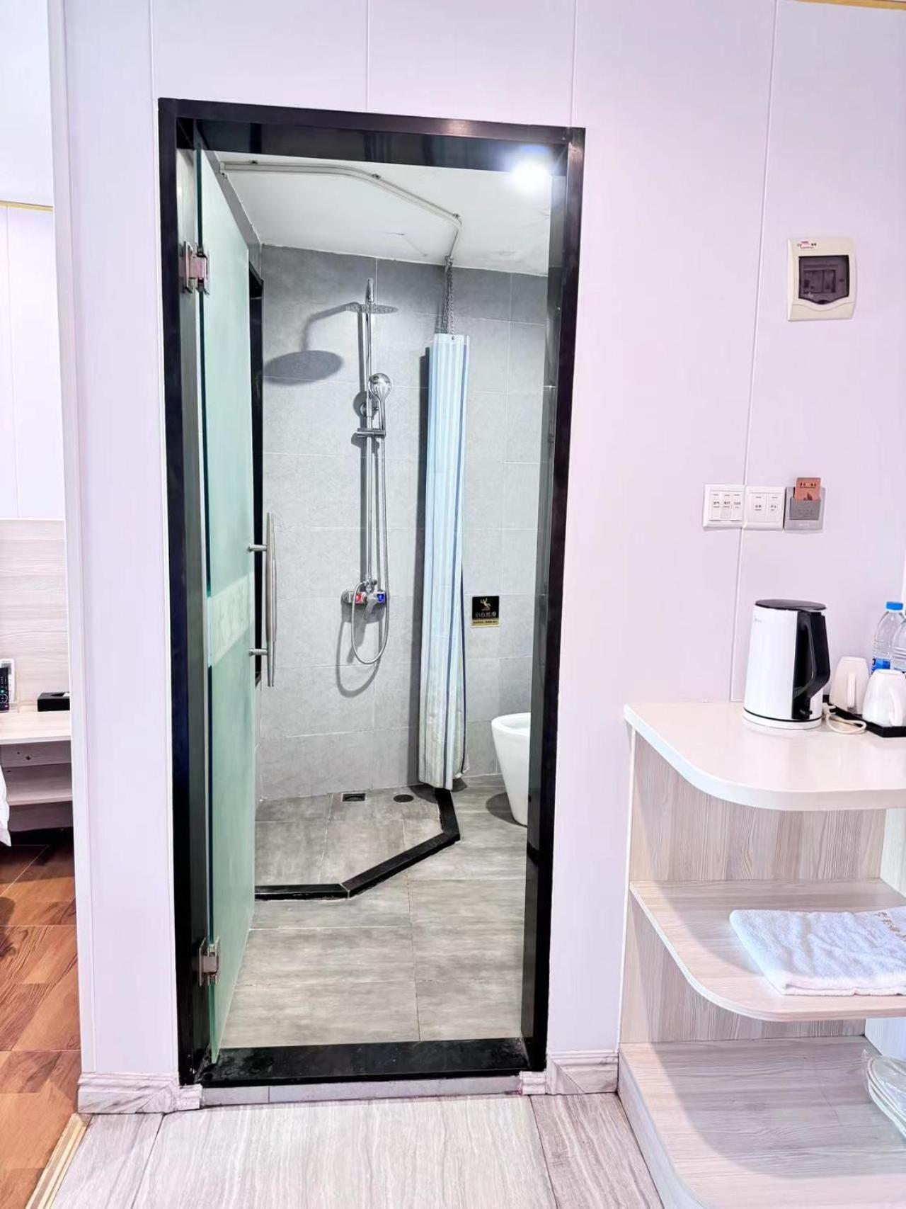 Zhuhai Dreamers Capsule Hotel المظهر الخارجي الصورة